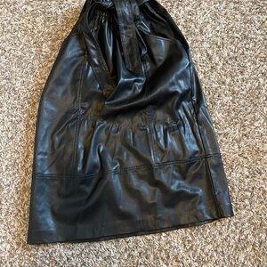 Elegant Black Leather Skirt